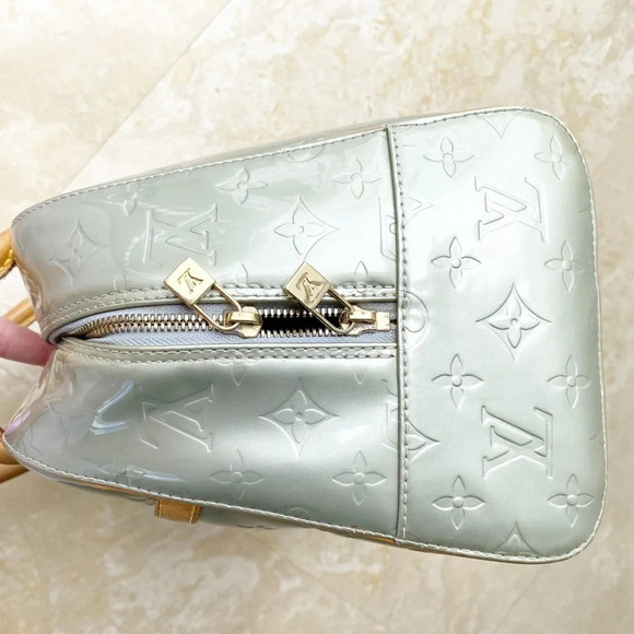 Louis Vuitton Monogram Thompkins Silver Vernis Tote - Picture 3 of 16